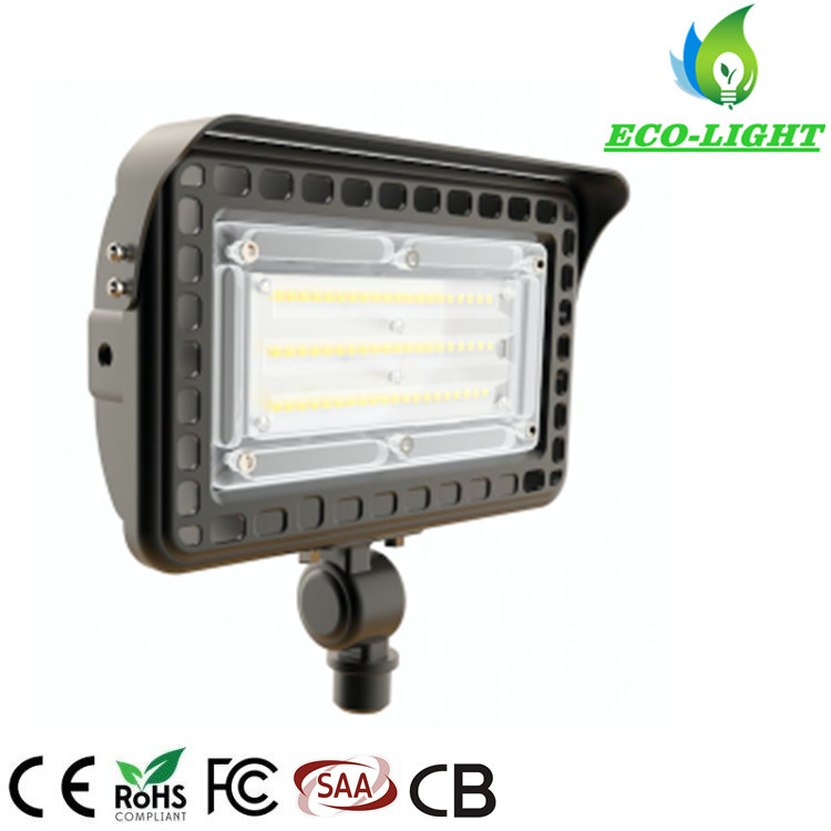 New Type High Brightness 50W Rated Watt IP66 Outdoor Waterproof SMD LED Floodlight